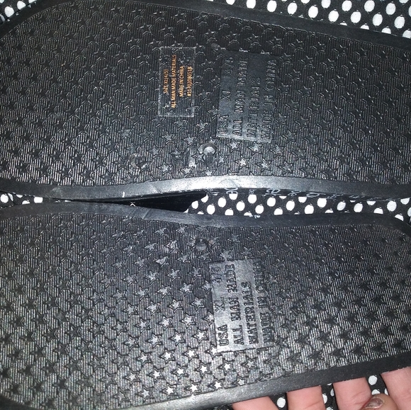 bebe Slides - Picture 3 of 3